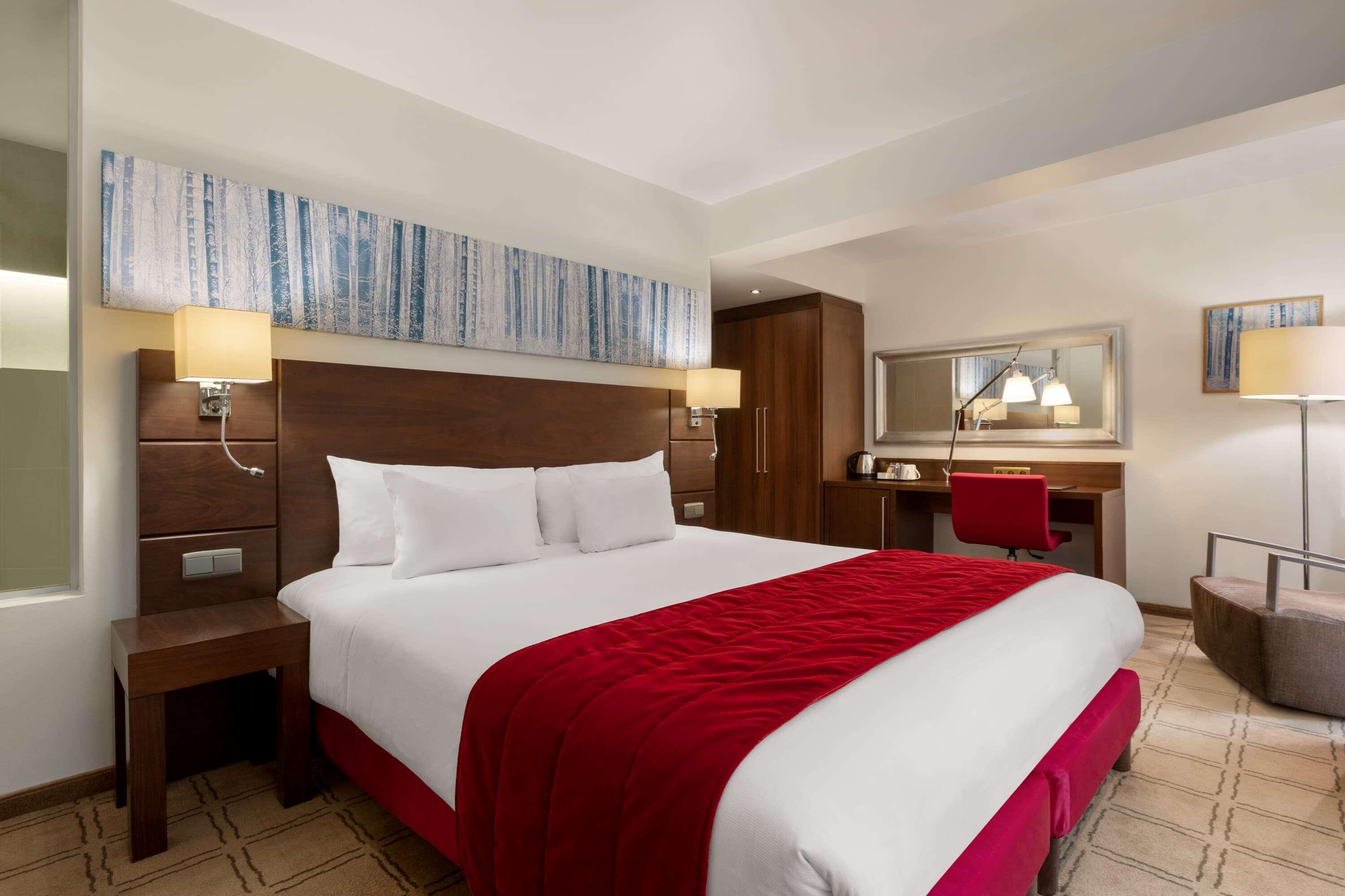โดลเช บาย วินด์แฮม ลา อุลป์ บรัสเซลส์ Hotel ลาอุลป์ ภายนอก รูปภาพ
