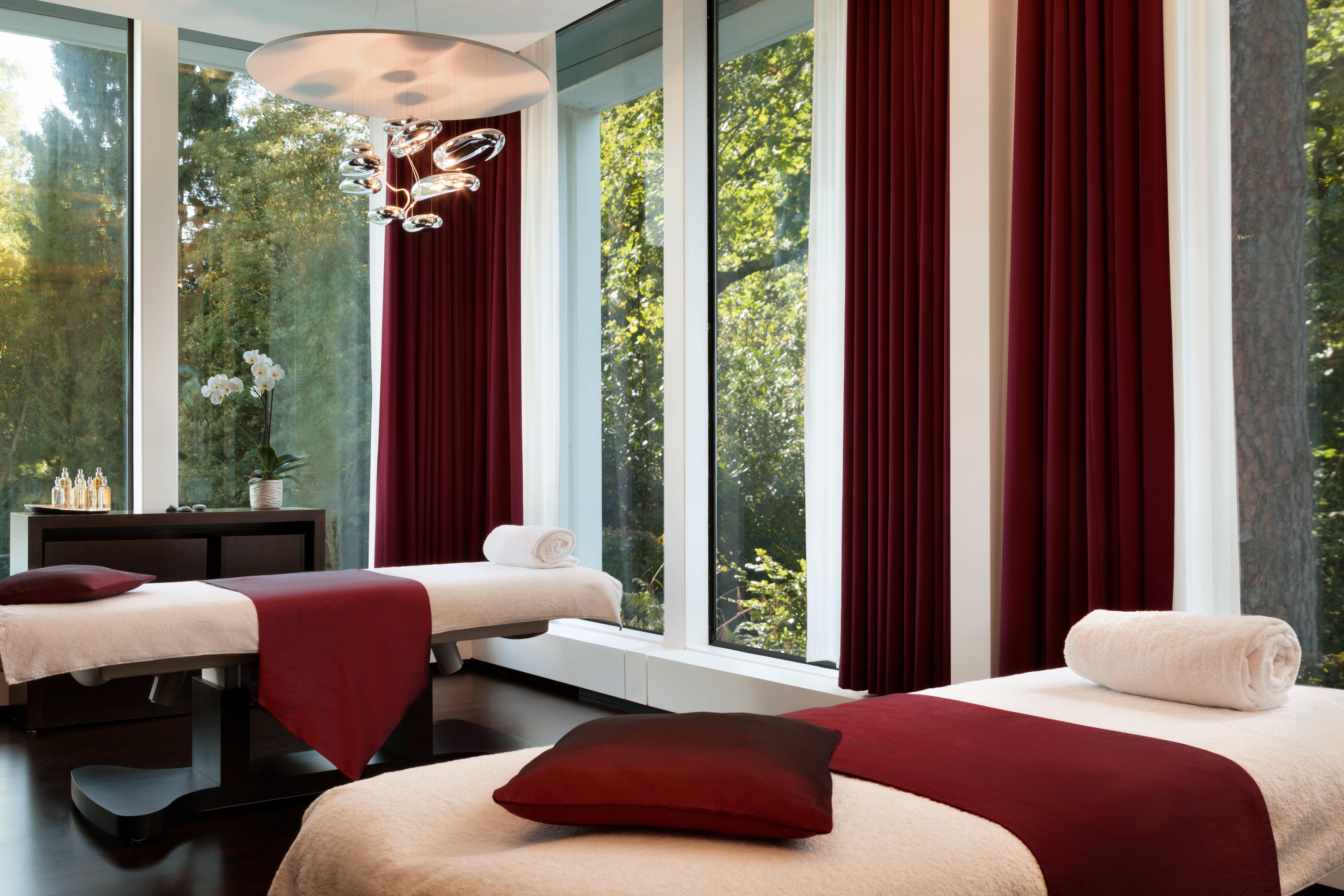 โดลเช บาย วินด์แฮม ลา อุลป์ บรัสเซลส์ Hotel ลาอุลป์ ภายนอก รูปภาพ