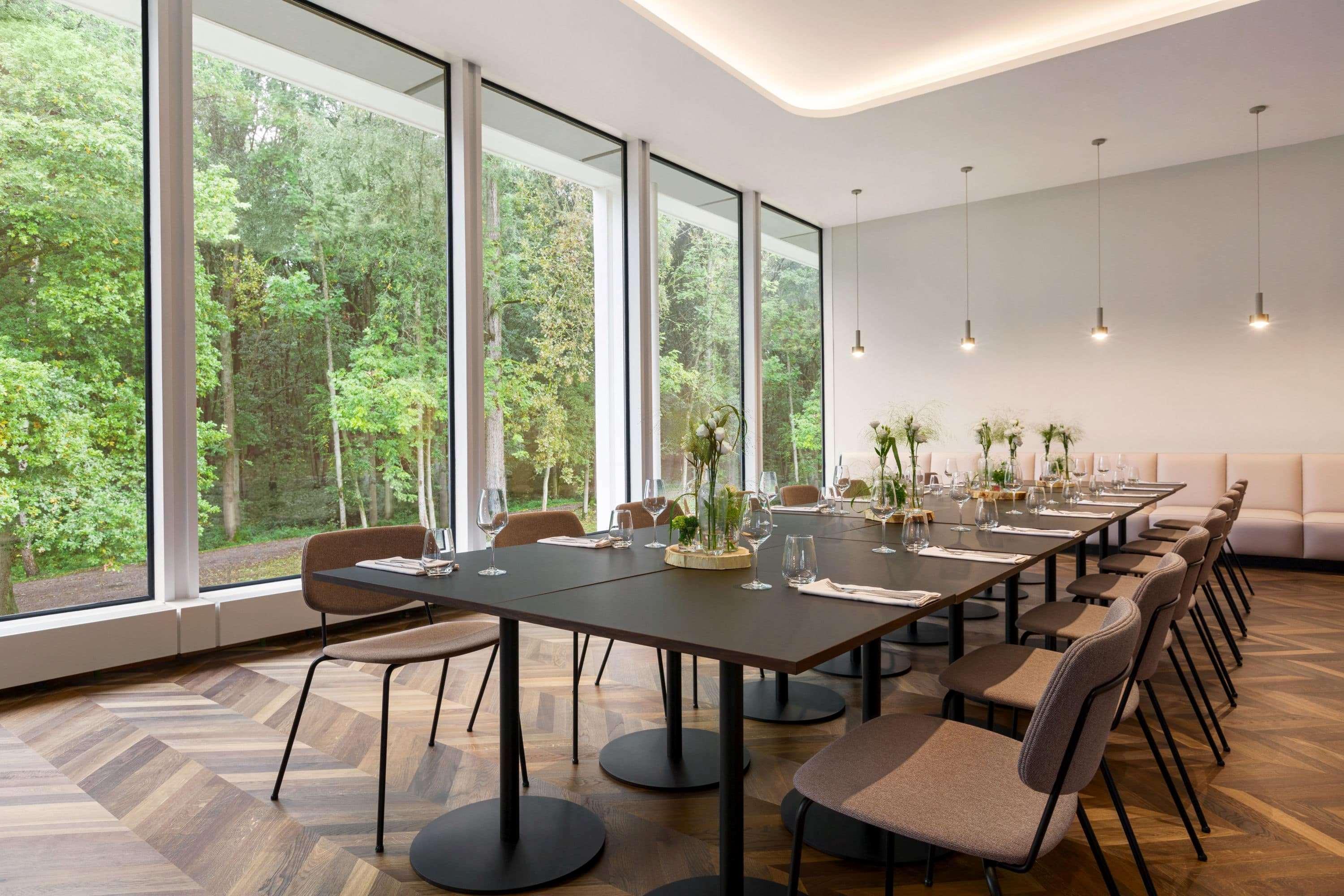 โดลเช บาย วินด์แฮม ลา อุลป์ บรัสเซลส์ Hotel ลาอุลป์ ภายนอก รูปภาพ